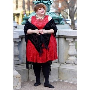Torrid Red Velvet Burnout Dress, size 5x